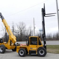 Rough lifter forklifts 2400 forklift