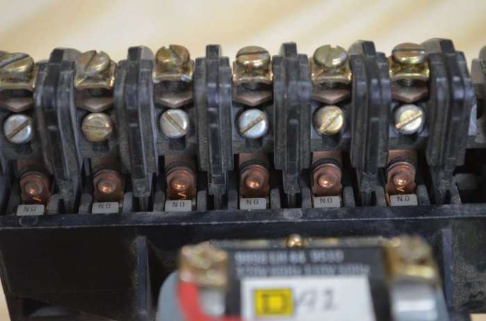 Contactors are rated according to the maximum amperage through the